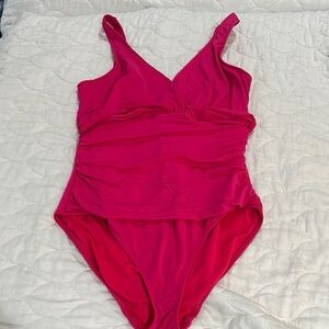 Ralph Lauren Bright Pink Women’s Size 14 One-Piece Bathung Suit